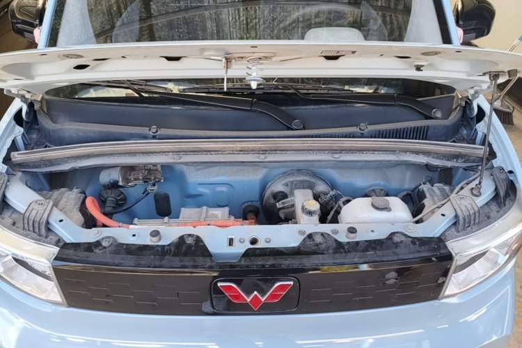 Used Wuling Hongguang MINIEV 2022 Easy Version Lithium Iron Phosphate Engine Bay
