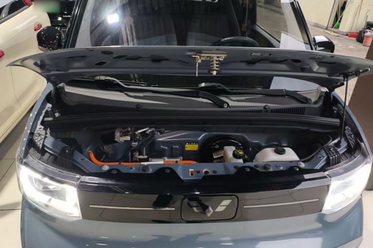 Used Wuling Hongguang MINIEV 2022 Macaron Premium Model – Lithium Iron Phosphate Engine Bay