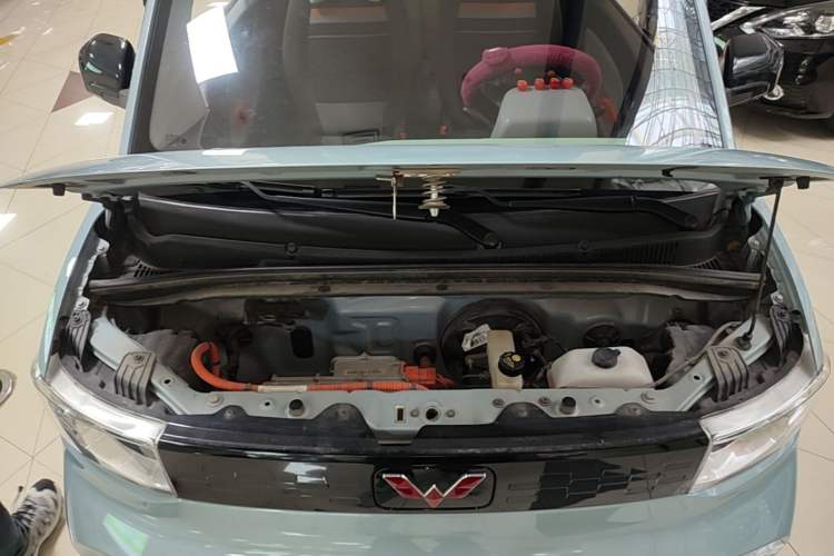 Used Wuling Hongguang MINIEV 2022 Easy Version Lithium Iron Phosphate Engine Bay