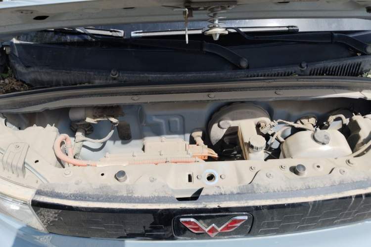 Used Wuling Hongguang MINIEV 2022 Easy Version Lithium Iron Phosphate Engine Bay