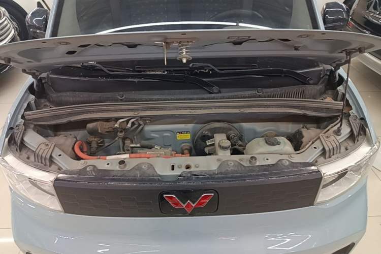Used Wuling Hongguang MINIEV 2022 Zizai Version Lithium Iron Phosphate Engine Bay