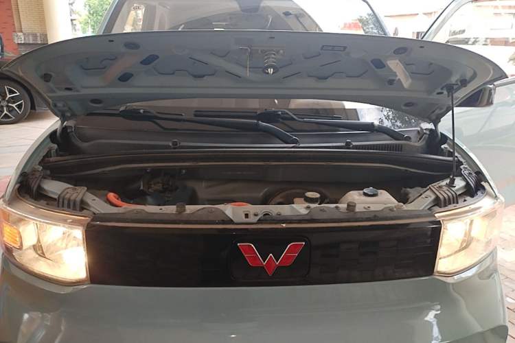 Used Wuling Hongguang MINIEV 2022 Easy Version Lithium Iron Phosphate Engine Bay