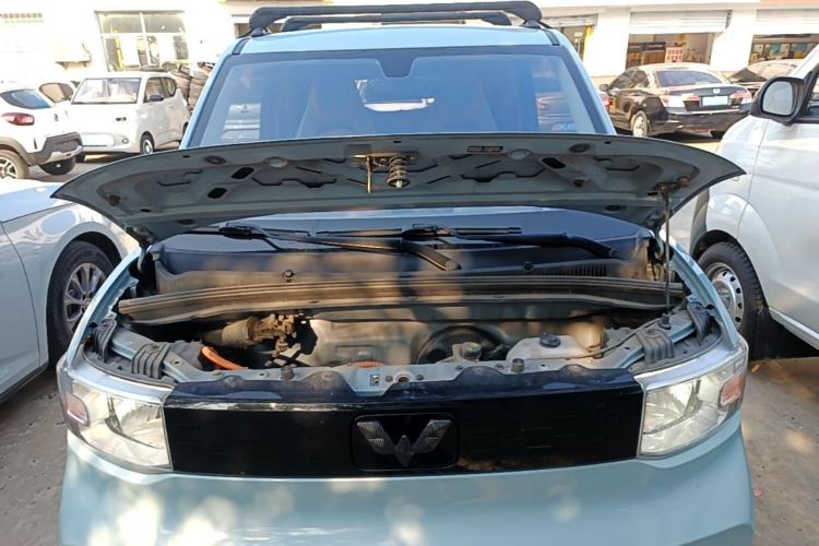 Used Wuling Hongguang MINIEV 2022 Zizai Version Lithium Iron Phosphate Engine Bay