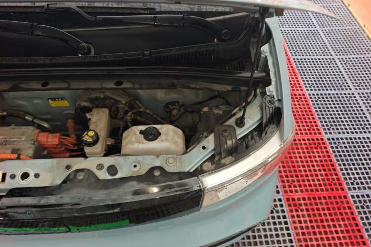 Used Wuling Hongguang MINIEV 2022 Enjoy Edition Lithium Iron Phosphate Engine Bay Left
