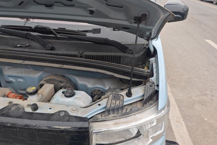 Used Wuling Hongguang MINIEV 2022 Easy Version Lithium Iron Phosphate Engine Bay Left