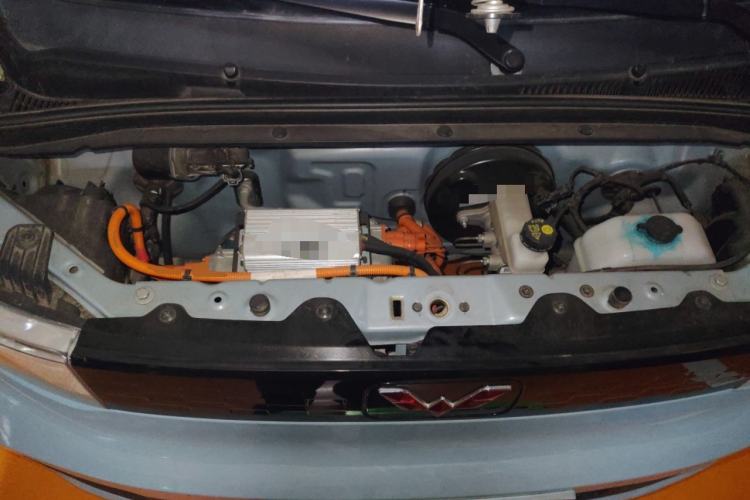 Used Wuling Hongguang MINIEV 2022 Easy Version Lithium-NMC Engine Bay