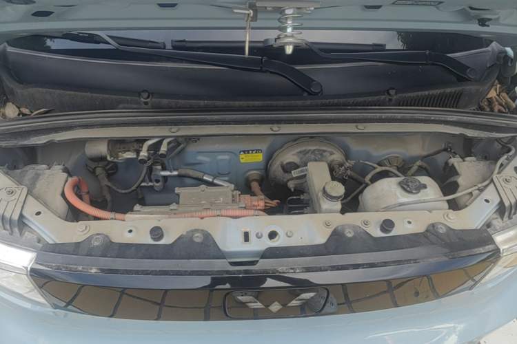 Used Wuling Hongguang MINIEV 2022 Zizai Version Lithium Iron Phosphate Engine Bay