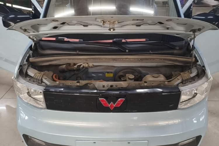 Used Wuling Hongguang MINIEV 2022 Zizai Version Lithium Iron Phosphate Engine Bay