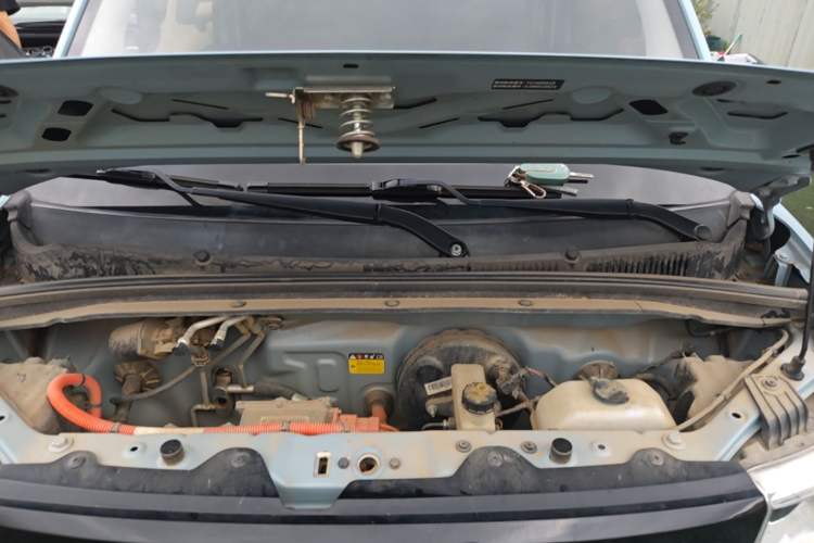 Used Wuling Hongguang MINIEV 2022 Zizai Version Lithium Iron Phosphate Engine Bay