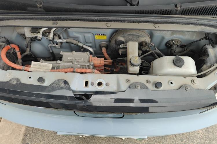 Used Wuling Hongguang MINIEV 2022 Zizai Version Lithium-NMC Engine Bay