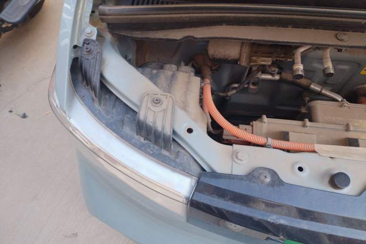 Used Wuling Hongguang MINIEV 2022 Enjoy Edition Lithium Iron Phosphate Engine Bay Right