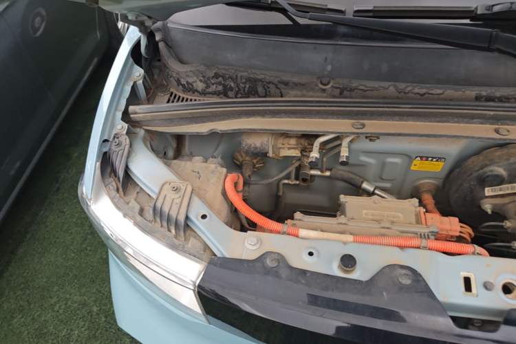 Used Wuling Hongguang MINIEV 2022 Zizai Version Lithium Iron Phosphate Engine Bay Right