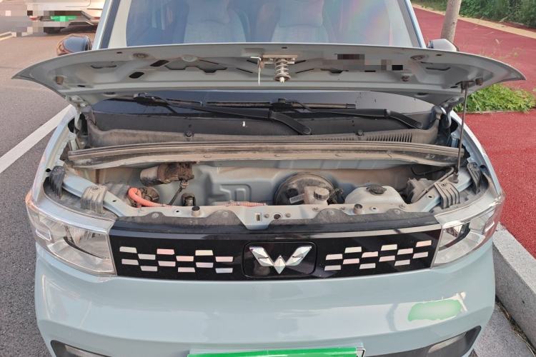 Used Wuling Hongguang MINIEV 2022 Easy Version Lithium-NMC Engine Bay