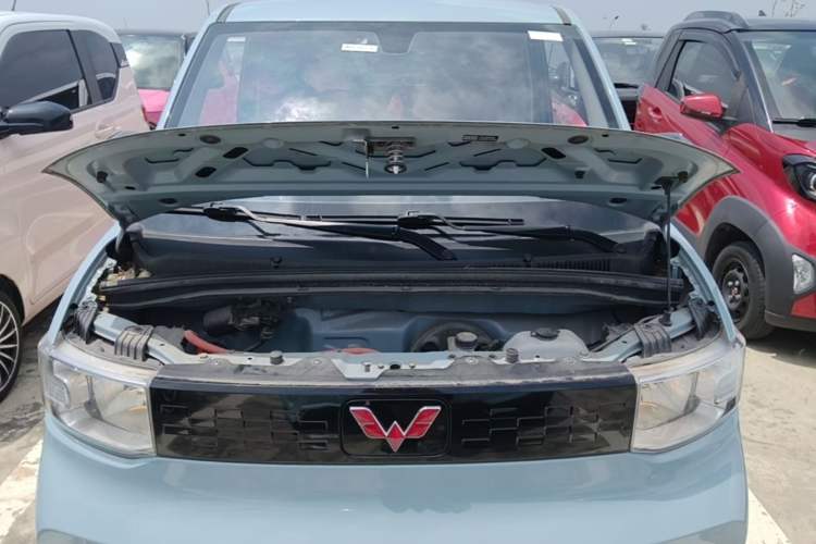 Used Wuling Hongguang MINIEV 2022 Easy Version Lithium Iron Phosphate Engine Bay