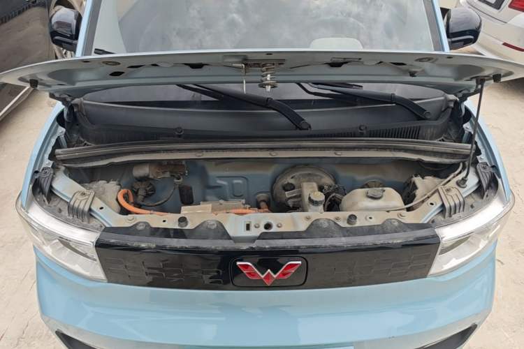 Used Wuling Hongguang MINIEV 2022 Easy Version Lithium Iron Phosphate Engine Bay