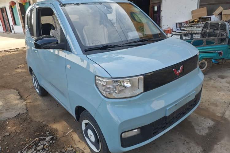 Used Wuling Hongguang MINIEV 2022 Easy Version Lithium-NMC Exterior 1