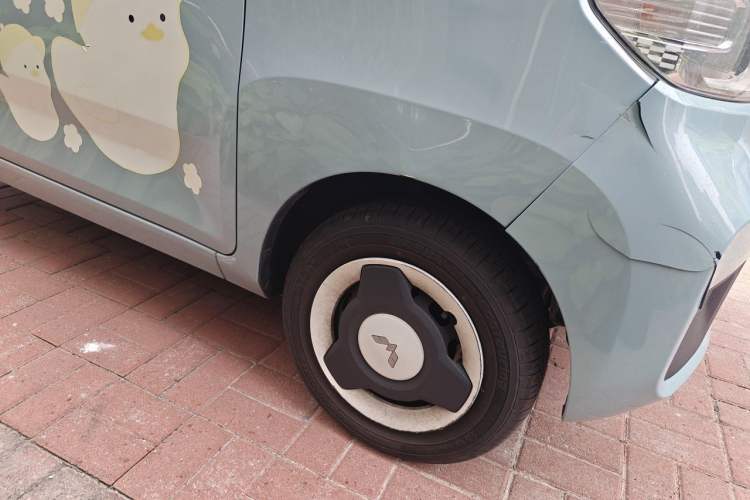 Used Wuling Hongguang MINIEV 2022 Easy Version Lithium Iron Phosphate Exterior 1