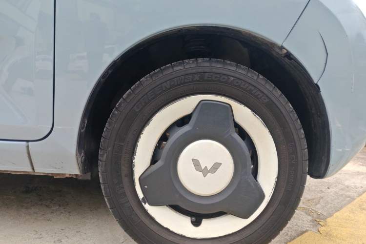 Used Wuling Hongguang MINIEV 2022 Zizai Version Lithium Iron Phosphate Exterior 1