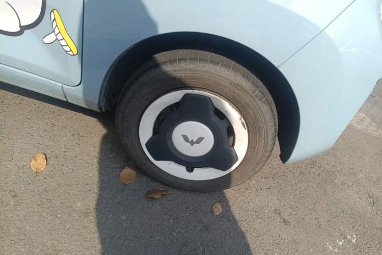 Used Wuling Hongguang MINIEV 2022 Easy Version Lithium-NMC Exterior 1