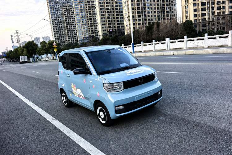 Used Wuling Hongguang MINIEV 2022 Zizai Version Lithium Iron Phosphate Exterior 3