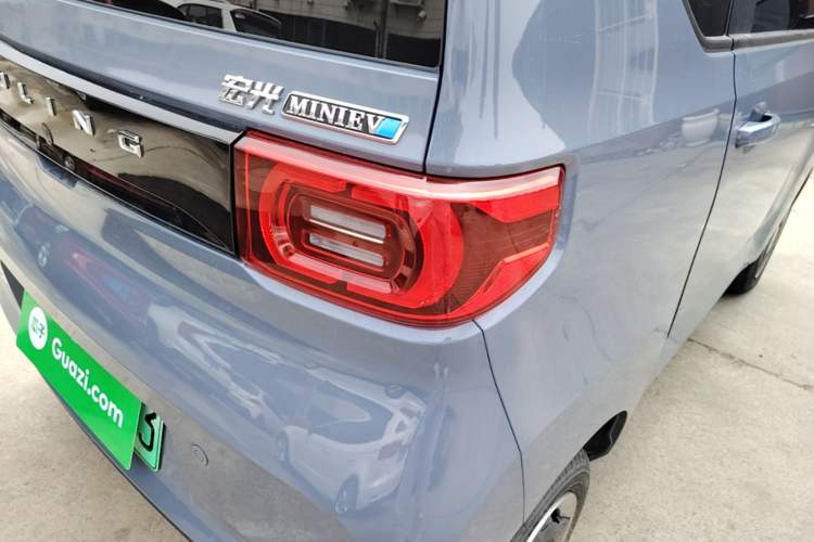 Used Wuling Hongguang MINIEV 2022 Macaron Fashion Edition Lithium-Nickel-Cobalt-Alpha-oxide Exterior 3