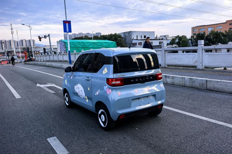 Used Wuling Hongguang MINIEV 2022 Zizai Version Lithium Iron Phosphate Exterior 4
