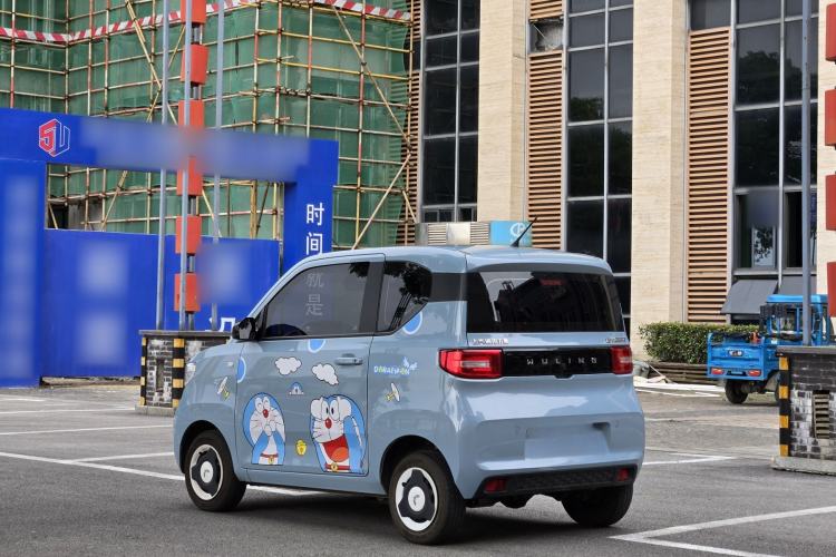 Used Wuling Hongguang MINIEV 2022 Zizai Version Lithium Iron Phosphate Exterior 4
