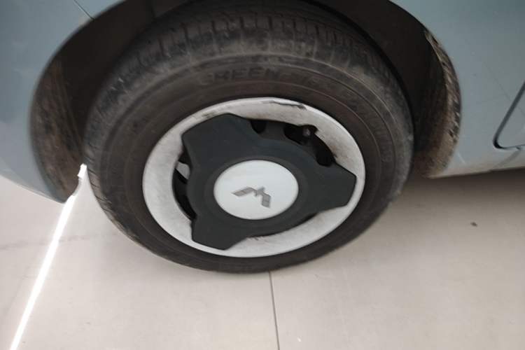 Used Wuling Hongguang MINIEV 2022 Zizai Version Lithium-NMC Exterior 4