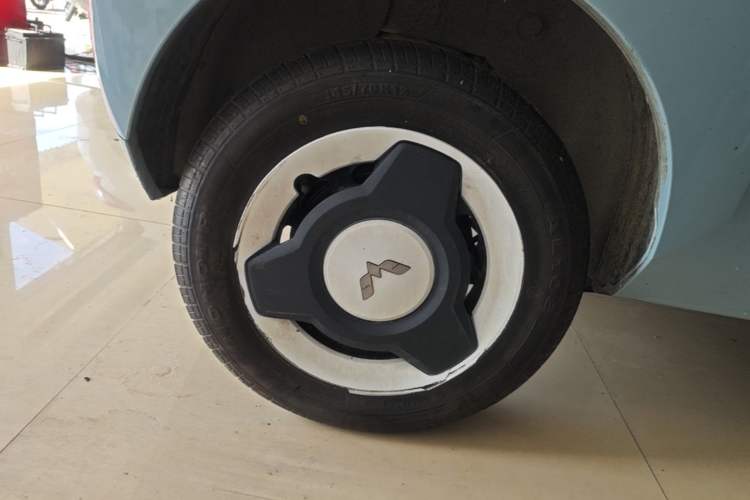 Used Wuling Hongguang MINIEV 2022 Easy Version Lithium Iron Phosphate Exterior 5