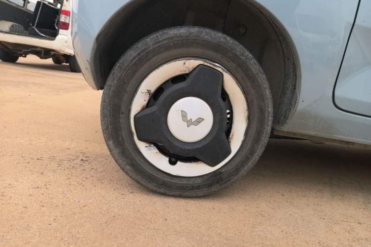 Used Wuling Hongguang MINIEV 2022 Easy Version Lithium Iron Phosphate Exterior 5