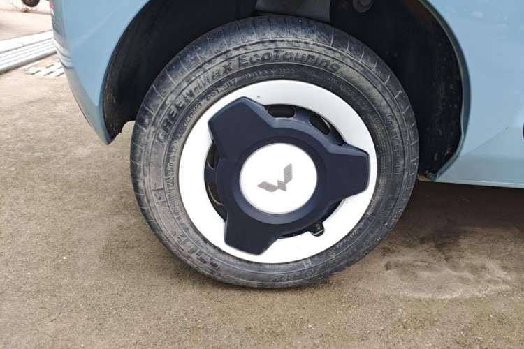 Used Wuling Hongguang MINIEV 2022 Easy Version Lithium-NMC Exterior 5