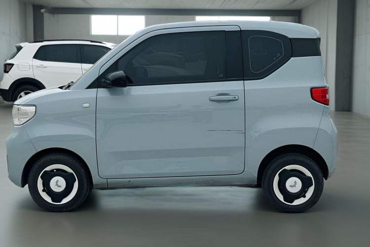 Used Wuling Hongguang MINIEV 2022 Easy Version Lithium Iron Phosphate Exterior 6