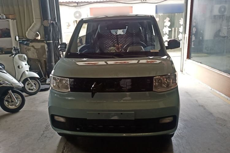 Used Wuling Hongguang MINIEV 2022 Easy Version Lithium Iron Phosphate Front