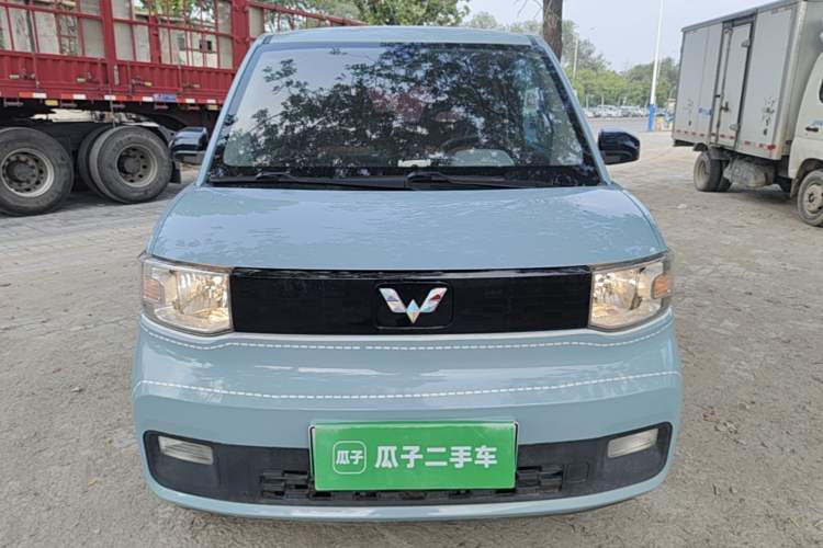 Used Wuling Hongguang MINIEV 2022 Easy Version Lithium Iron Phosphate Front
