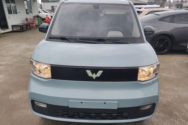 Used Wuling Hongguang MINIEV 2022 Zizai Version Lithium Iron Phosphate Front