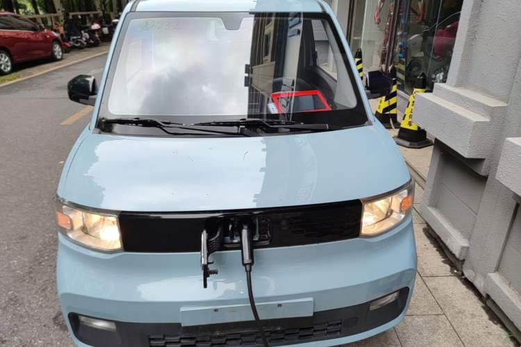 Used Wuling Hongguang MINIEV 2022 Easy Version Lithium Iron Phosphate Front