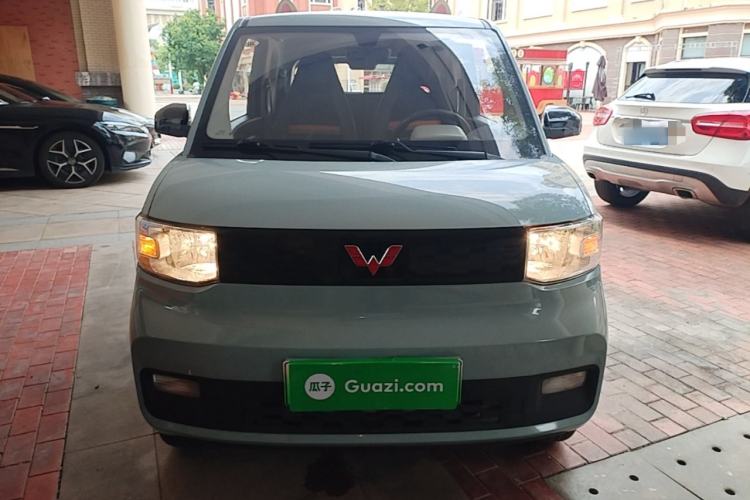 Used Wuling Hongguang MINIEV 2022 Easy Version Lithium Iron Phosphate Front