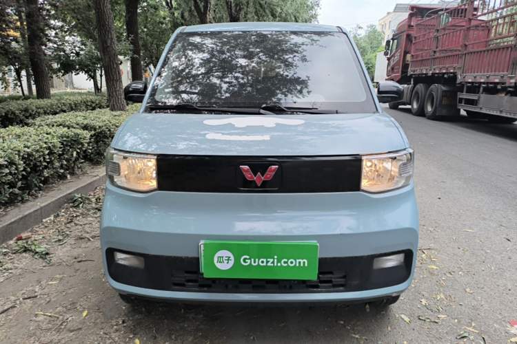 Used Wuling Hongguang MINIEV 2022 Easy Version Lithium Iron Phosphate Front