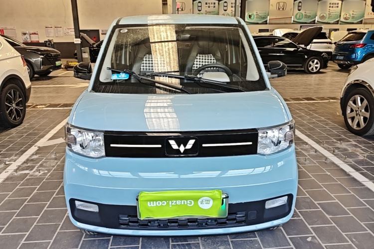 Used Wuling Hongguang MINIEV 2022 Zizai Version Lithium Iron Phosphate Front