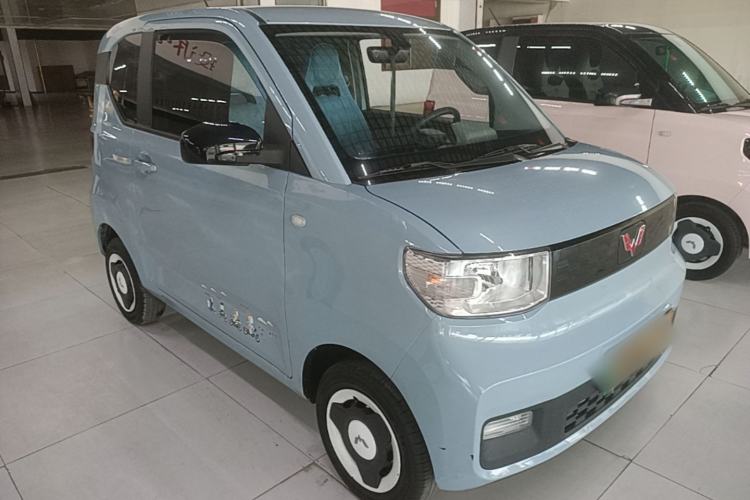 Used Wuling Hongguang MINIEV 2022 Easy Version Lithium Iron Phosphate Front Right 45 Deg