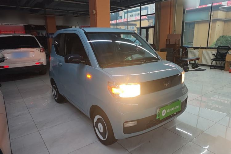 Used Wuling Hongguang MINIEV 2022 Zizai Version Lithium Iron Phosphate Front Right 45 Deg