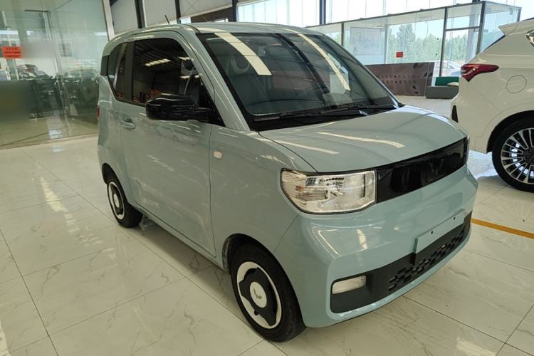 Used Wuling Hongguang MINIEV 2022 Zizai Version Lithium Iron Phosphate Front Right 45 Deg