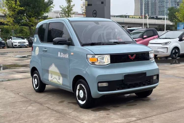 Used Wuling Hongguang MINIEV 2022 Macaron Fashion Edition Lithium-Nickel-Cobalt-Alpha-oxide Front Right 45 Deg