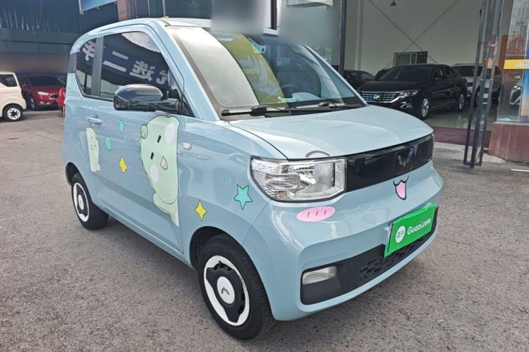 Used Wuling Hongguang MINIEV 2022 Zizai Version Lithium Iron Phosphate Front Right 45 Deg
