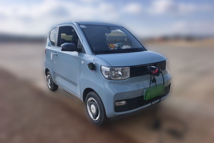 Used Wuling Hongguang MINIEV 2022 Easy Version Lithium Iron Phosphate Front Right 45 Deg