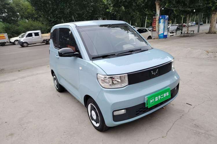 Used Wuling Hongguang MINIEV 2022 Zizai Version Lithium Iron Phosphate Front Right 45 Deg