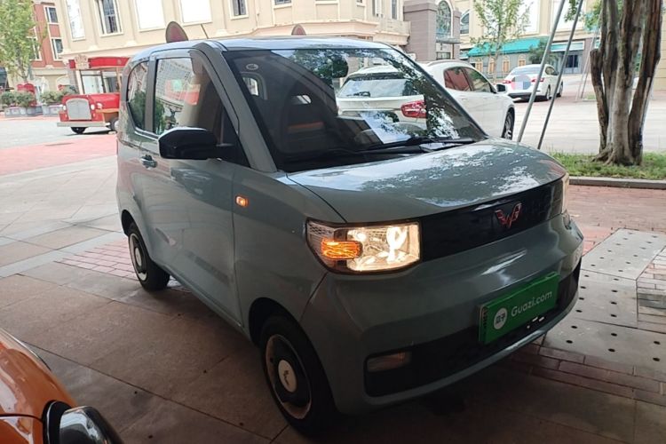 Used Wuling Hongguang MINIEV 2022 Easy Version Lithium Iron Phosphate Front Right 45 Deg