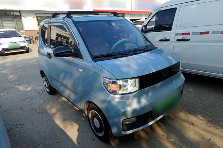 Used Wuling Hongguang MINIEV 2022 Zizai Version Lithium Iron Phosphate Front Right 45 Deg