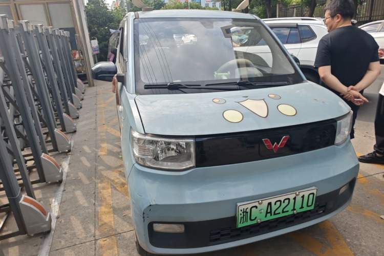 Used Wuling Hongguang MINIEV 2022 Easy Version Lithium Iron Phosphate Front Right 45 Deg