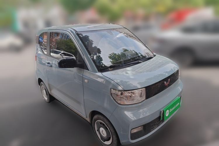 Used Wuling Hongguang MINIEV 2022 Easy Version Lithium Iron Phosphate Front Right 45 Deg